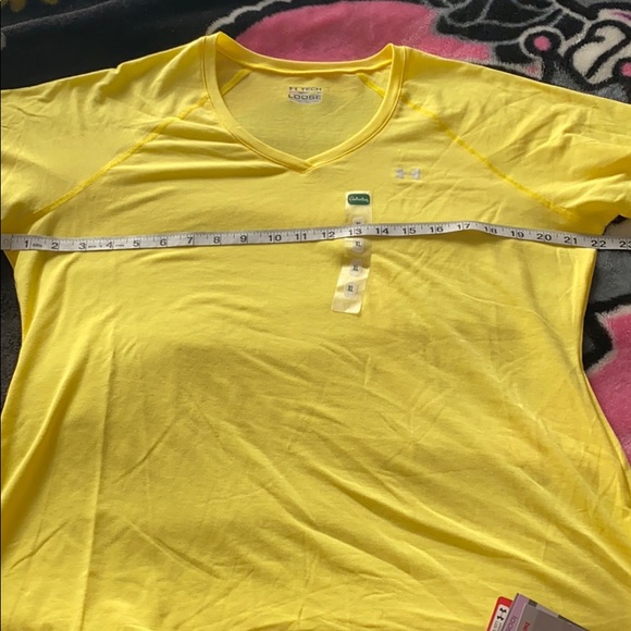 Under armour shirt - Picture 5 of 6